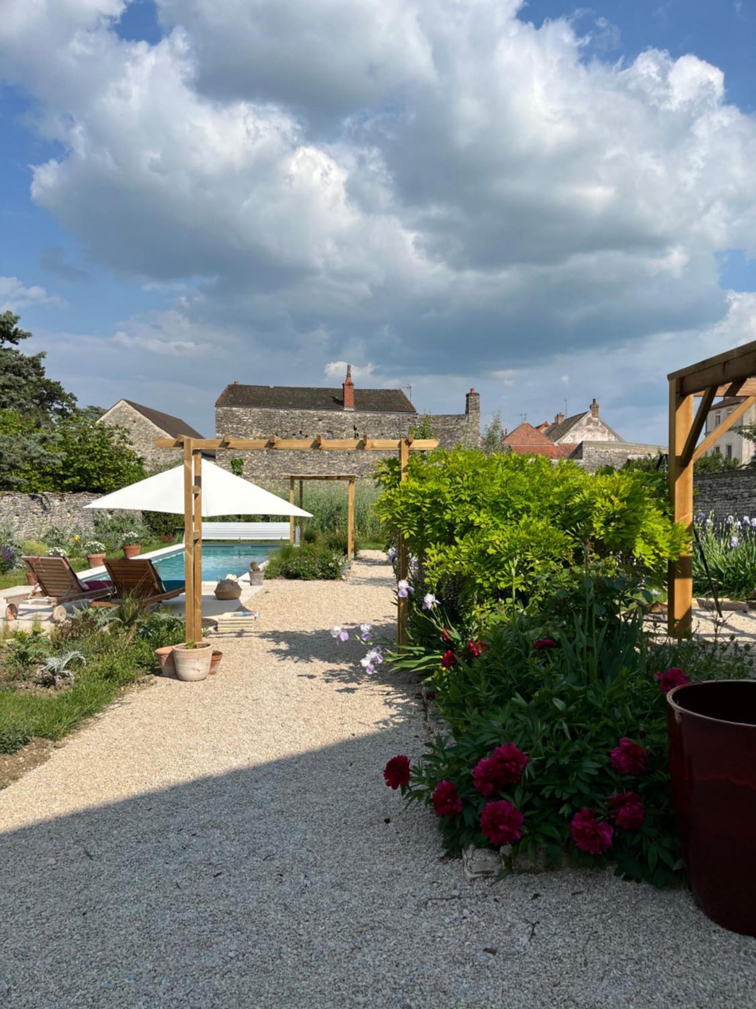 Le Gite De Tassigny Meursault Luaran gambar
